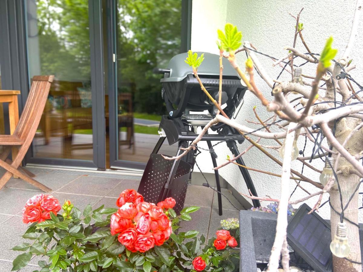 Apartamento Customflats - Tiefgarage - Terrasse - Uninaehe Ulm Exterior foto